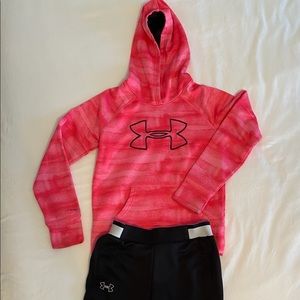 Matching under armour set size medium